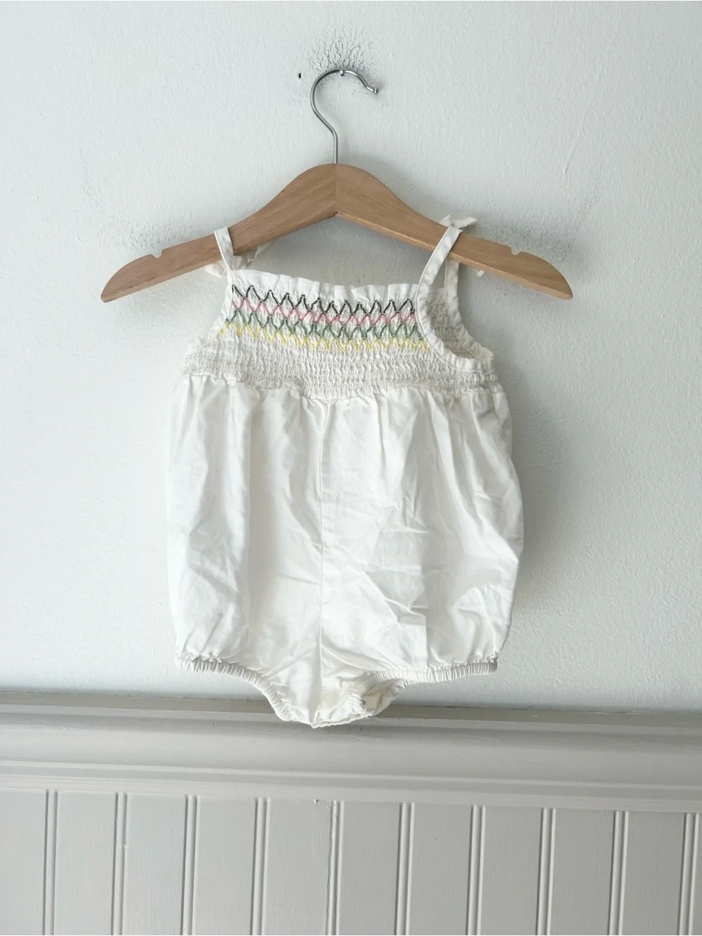 Y2K Old Navy 0-3 Months White Smocked Floral Embroidered Baby One-Piece
